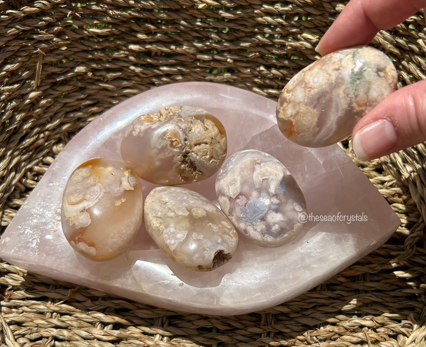 Flower Agate Palm Stone